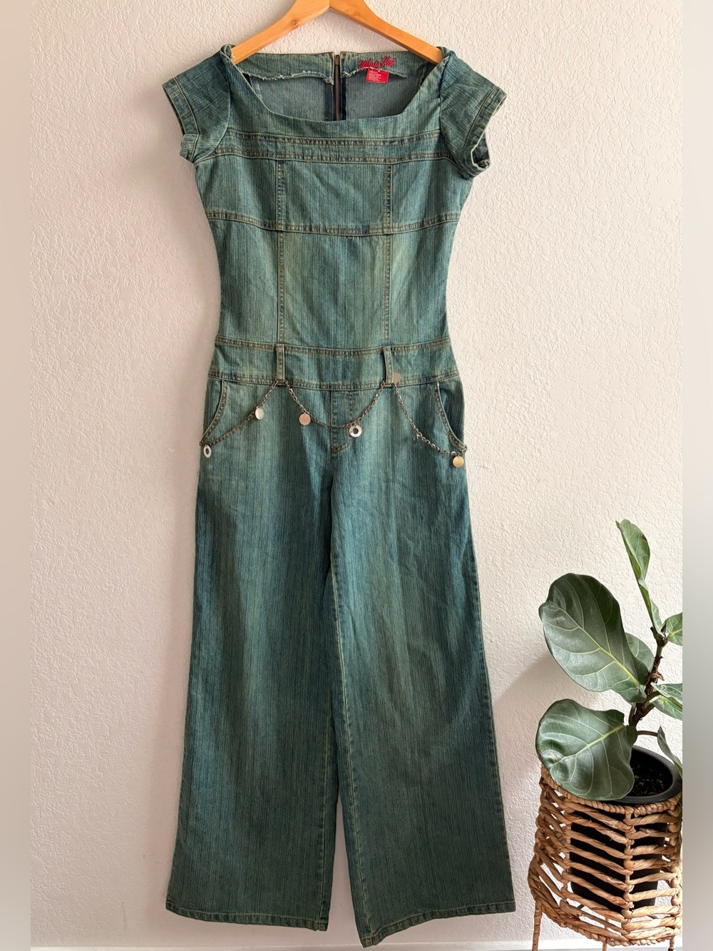 Vtg Y2K Whats Hot Denim Jumpsuit Wide Leg Palazzo Chain Accent Distressed M